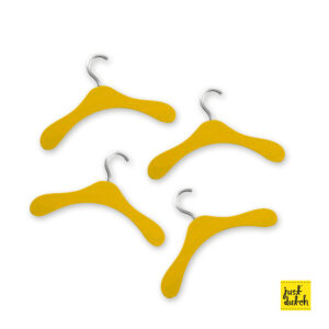 4 kleerhangertjes