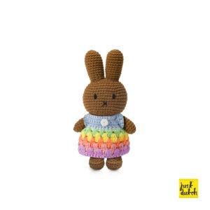 melanie handmade and her pastel rainbow dress