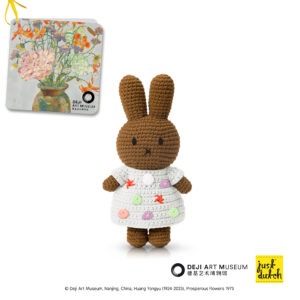 melanie handmade and her yongyu dress